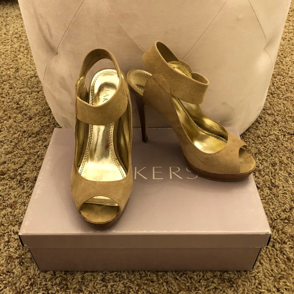Bakers Tan Heels